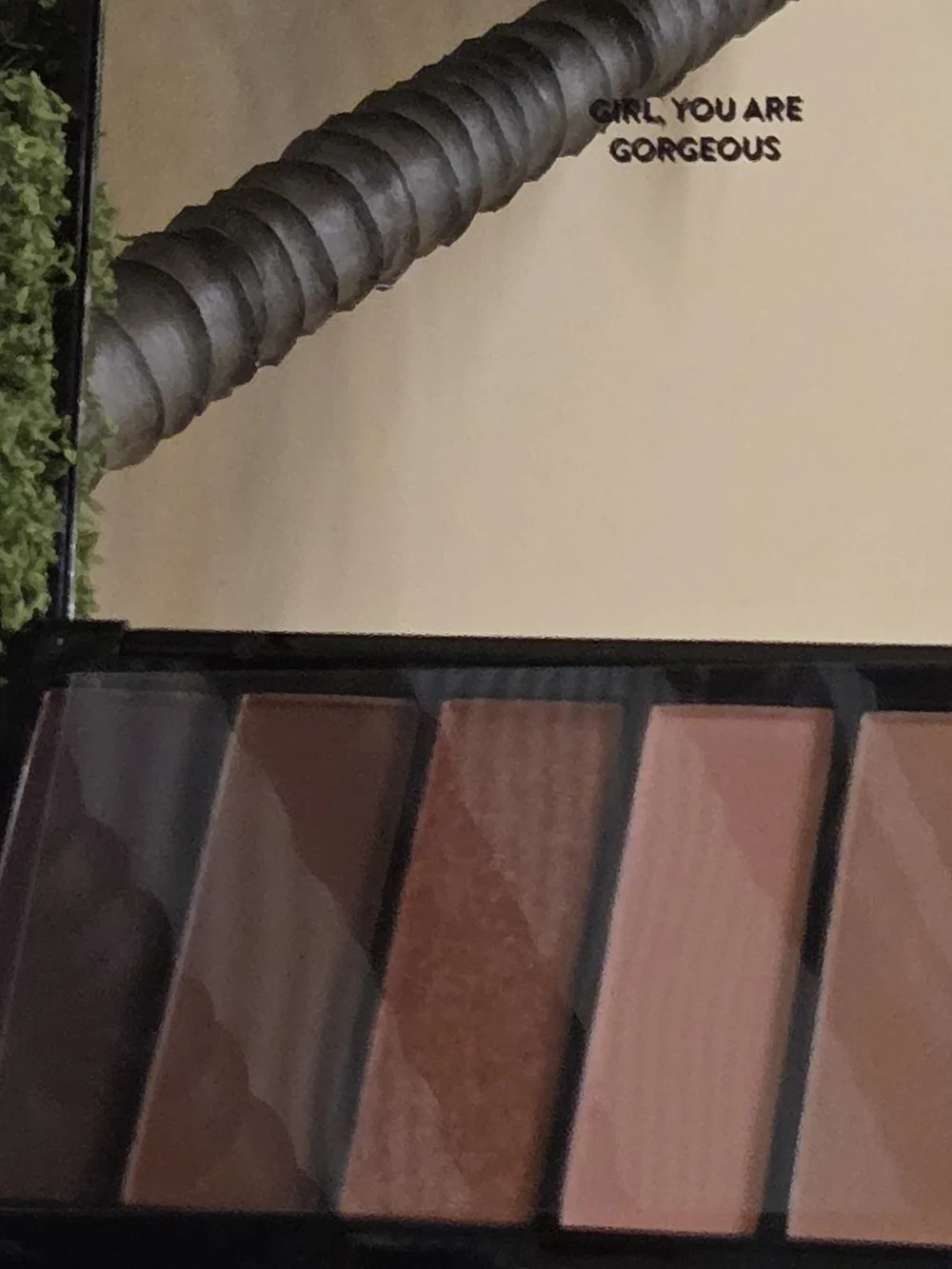 Laura Geller Dream Team Naked Ambition 6 Multi-Finish Eyeshadow Palette – NEW